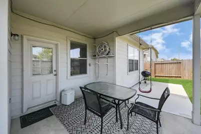 1922 Makenna Lane, Houston, TX 77049 - Photo 32