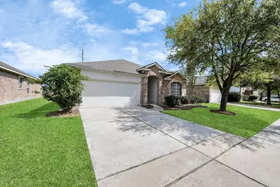 1922 Makenna Lane, Houston, TX 77049 - Photo 2