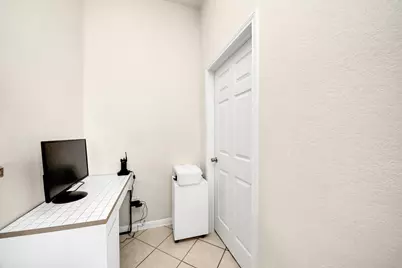 1922 Makenna Lane, Houston, TX 77049 - Photo 20