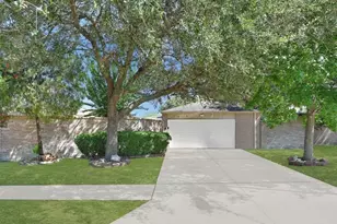 7415 San Simeon Dr, Houston, TX 77083 - Photo 1