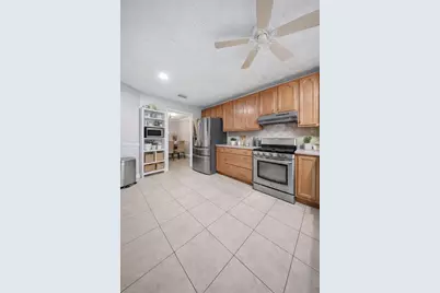 7415 San Simeon Drive, Houston, TX 77083 - Photo 10