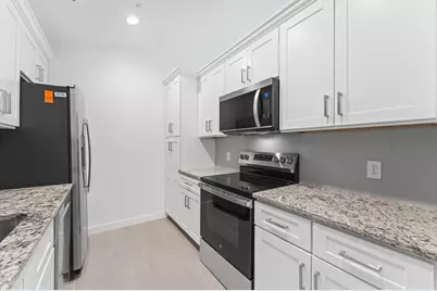 2829 Timmons Lane #202, Houston, TX 77027 - Photo 6