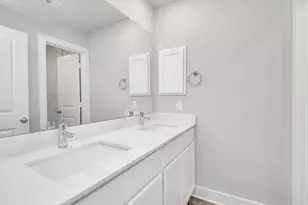 21047 Bay Vlg Dr, Cypress, TX 77433 - Photo 14