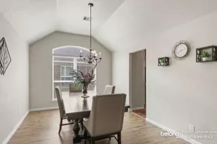 1330 Yucca Mountain Dr, Houston, TX 77090 - Photo 10