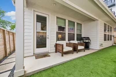 940 W 21st Street, Houston, TX 77008 - Photo 10
