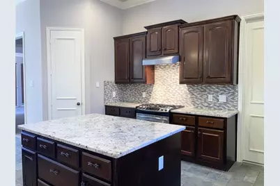 6207 Orchard Canyon Court, Houston, TX 77345 - Photo 2