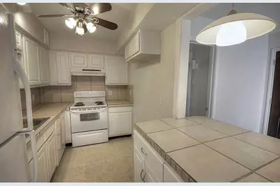 2574 Marilee Lane #18, Houston, TX 77057 - Photo 6