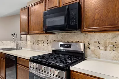 8227 Squires Place Drive, Houston, TX 77083 - Photo 10