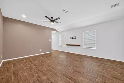 16600 Lonely Pines Drive, Conroe, TX 77302 - Photo 8