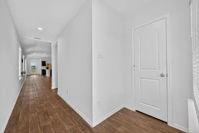 16600 Lonely Pines Drive, Conroe, TX 77302 - Photo 4