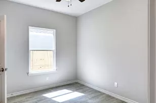 9810 Arbor Oak, Willis, TX 77318 - Photo 16