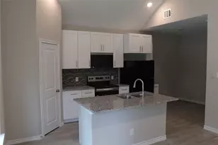 9810 Arbor Oak, Willis, TX 77318 - Photo 6