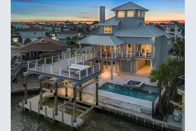 1311 Oahu Drive, Tiki Island, TX 77554 - Photo 1