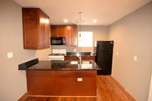 2123 Marion St, Houston, TX 77009 - Photo 2