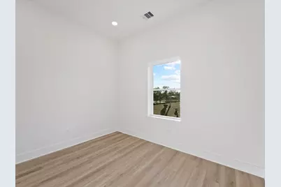 225 Noras Lane #F, Houston, TX 77022 - Photo 14
