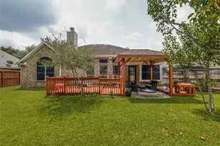 2131 Lakewind Ln, League City, TX 77573 - Photo 8