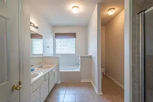 7431 Riven Oaks Ct, Cypress, TX 77433 - Photo 26