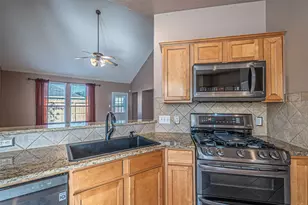 7431 Riven Oaks Ct, Cypress, TX 77433 - Photo 18