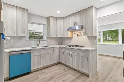 15215 Parkville Drive, Houston, TX 77068 - Photo 10