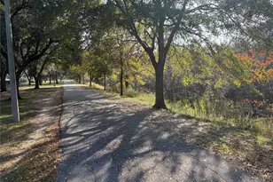 732 Memorial Mews St, Houston, TX 77079 - Photo 22