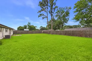 1909 Tracy Lynn Ln, Alvin, TX 77511 - Photo 44