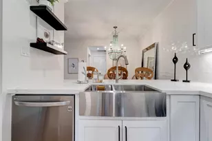 2001 Bering Dr, Houston, TX 77057 - Photo 16