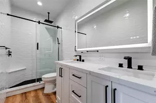 2001 Bering Dr, Houston, TX 77057 - Photo 22