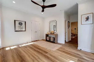 2001 Bering Dr, Houston, TX 77057 - Photo 18