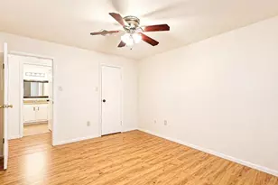 8801 Hammerly Blvd, Houston, TX 77080 - Photo 12