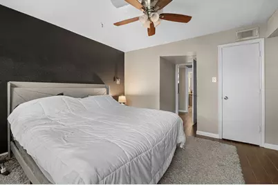 4641 Wild Indigo Street #438, Houston, TX 77027 - Photo 8