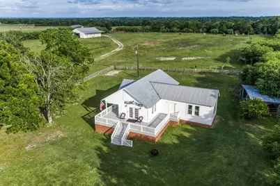 19576 Pickens Road, Washington, TX 77880 - Photo 1