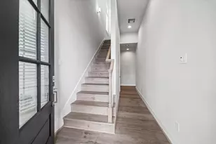 5209 Allen St, Houston, TX 77007 - Photo 2