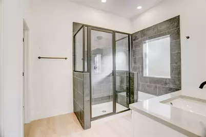 10510 Ashville Drive, Houston, TX 77051 - Photo 6