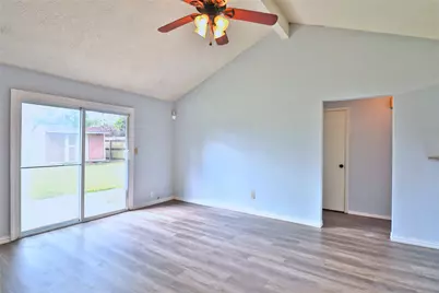 2706 S Brompton Drive, Pearland, TX 77584 - Photo 6