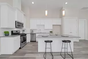 2504 W Tidwell Rd, Houston, TX 77091 - Photo 6