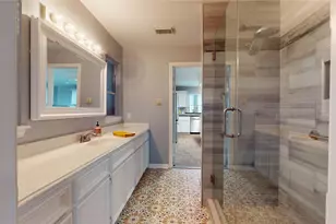 925 Bonita St, Bayou Vista, TX 77563 - Photo 26