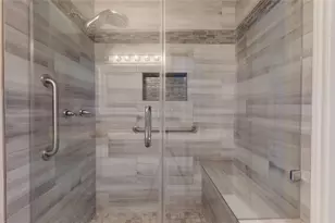 925 Bonita St, Bayou Vista, TX 77563 - Photo 16