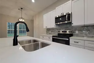 1094 County Rd 2235, Cleveland, TX 77327 - Photo 10