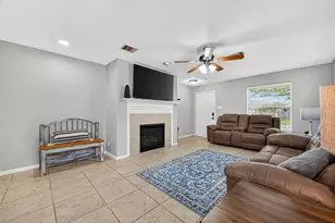 919 Wild Cotton Rd, Rosenberg, TX 77471 - Photo 4