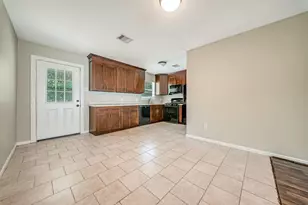 3302 Longwood Dr, Pasadena, TX 77503 - Photo 8