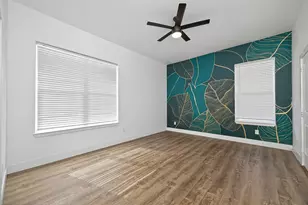 8006 Longridge Dr, Houston, TX 77055 - Photo 28