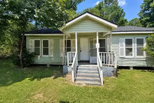 1303 Hopkins Dr, Jasper, TX 75951 - Photo 2
