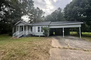 1303 Hopkins Dr, Jasper, TX 75951 - Photo 1