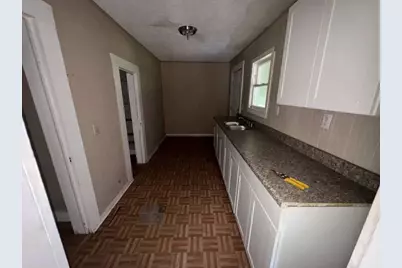 1303 Hopkins Drive, Jasper, TX 75951 - Photo 8