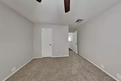 14906 Sugarhollow Drive, Sugar Land, TX 77498 - Photo 18