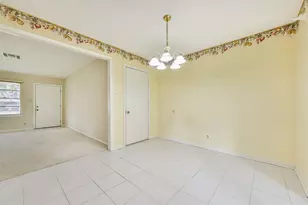 5527 Winding Creek Way, Houston, TX 77017 - Photo 10