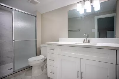 5119 Green Springs Drive, Houston, TX 77066 - Photo 34