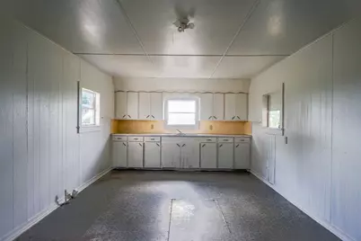 624 Berger Road, Schulenburg, TX 78945 - Photo 16