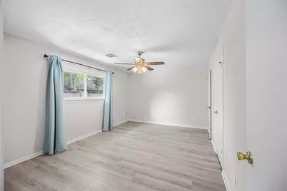 9735 Philmont Drive, Houston, TX 77080 - Photo 14