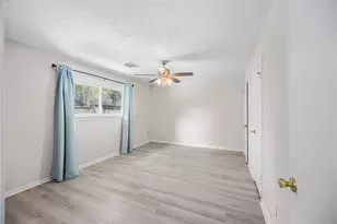 9735 Philmont Dr, Houston, TX 77080 - Photo 14
